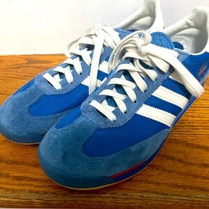 Adidas SL72 Samba SOLd OuT online. Fits Women’s Size 8